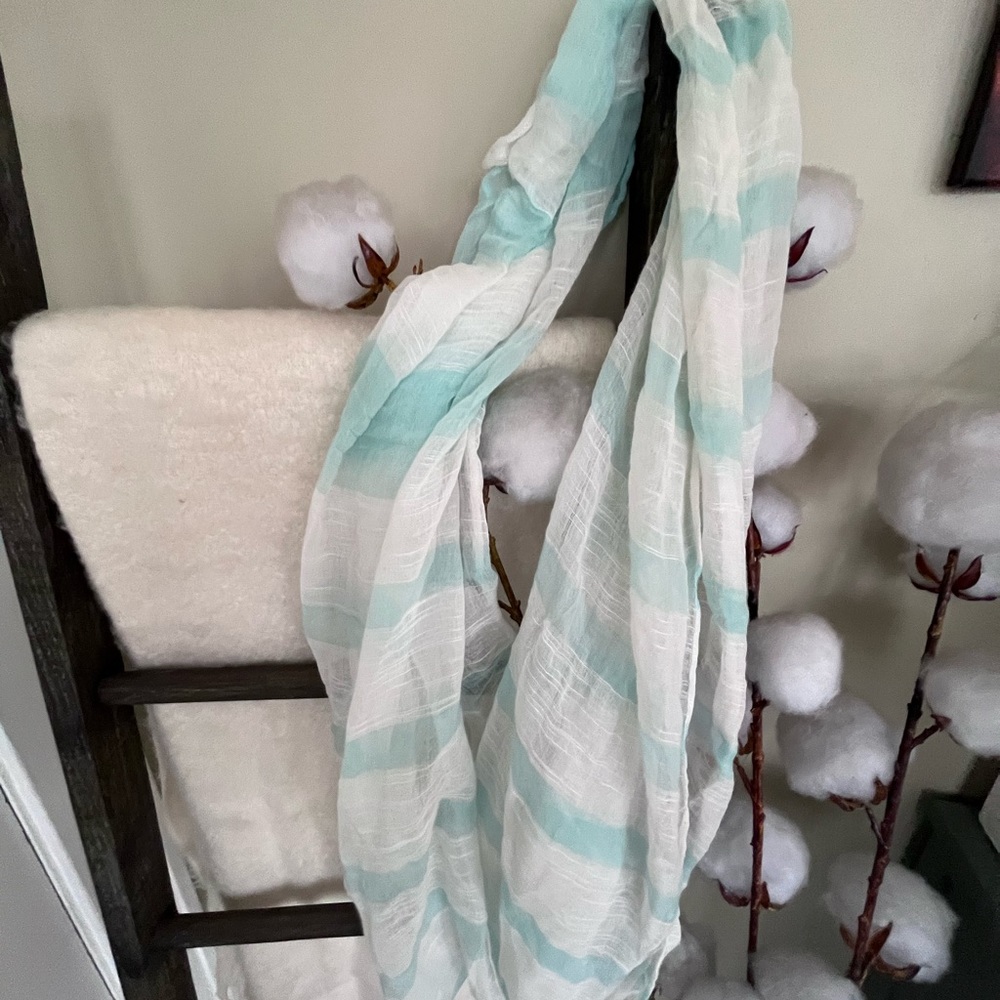 Infinity scarf